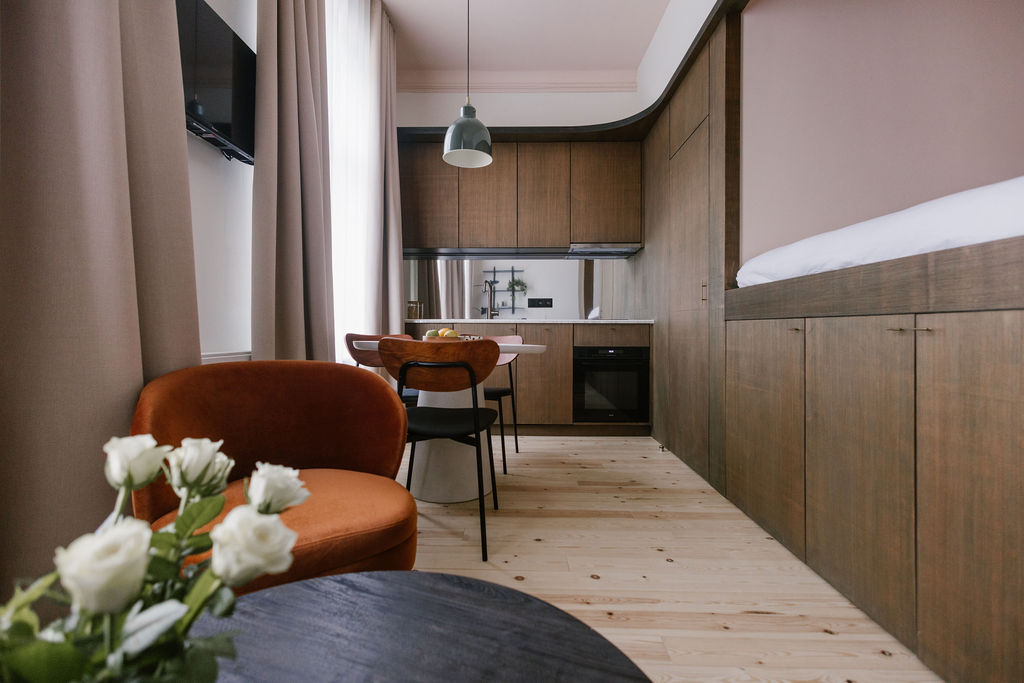 fully furnished apartment for short to medium term in Brussels